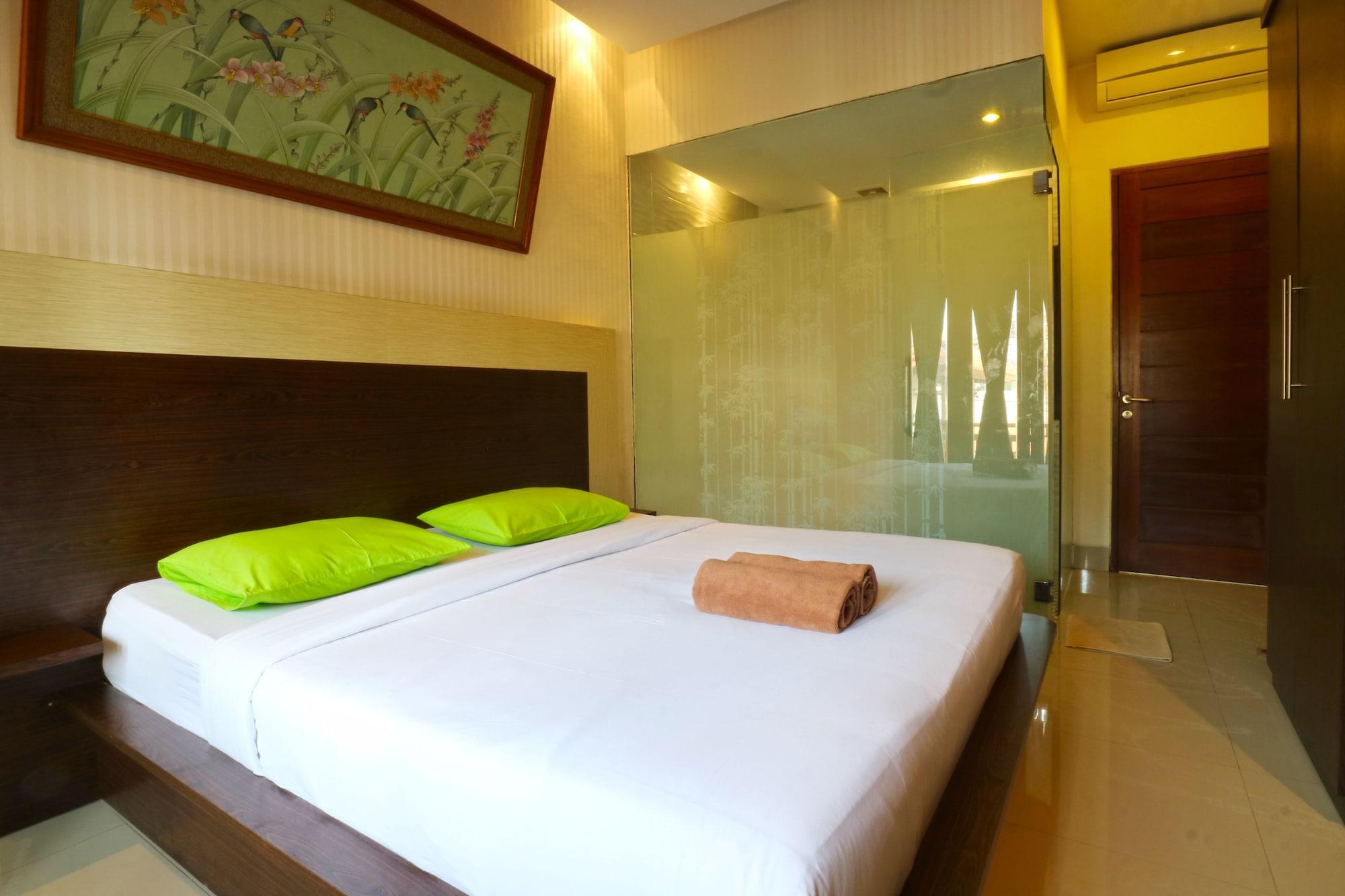 D'Astri Guesthouse Sanur Redpartner Denpasa Buitenkant foto