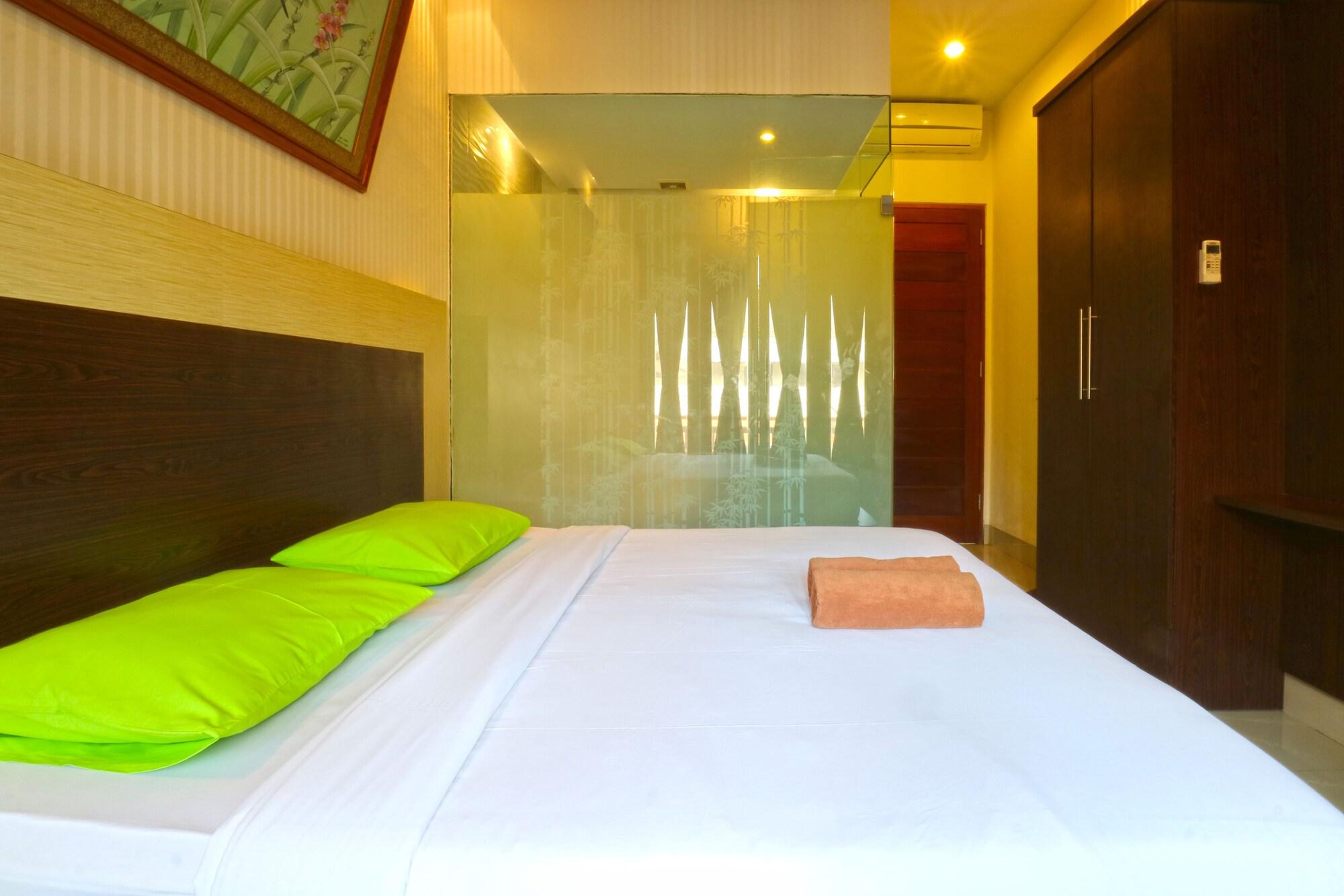 D'Astri Guesthouse Sanur Redpartner Denpasa Buitenkant foto