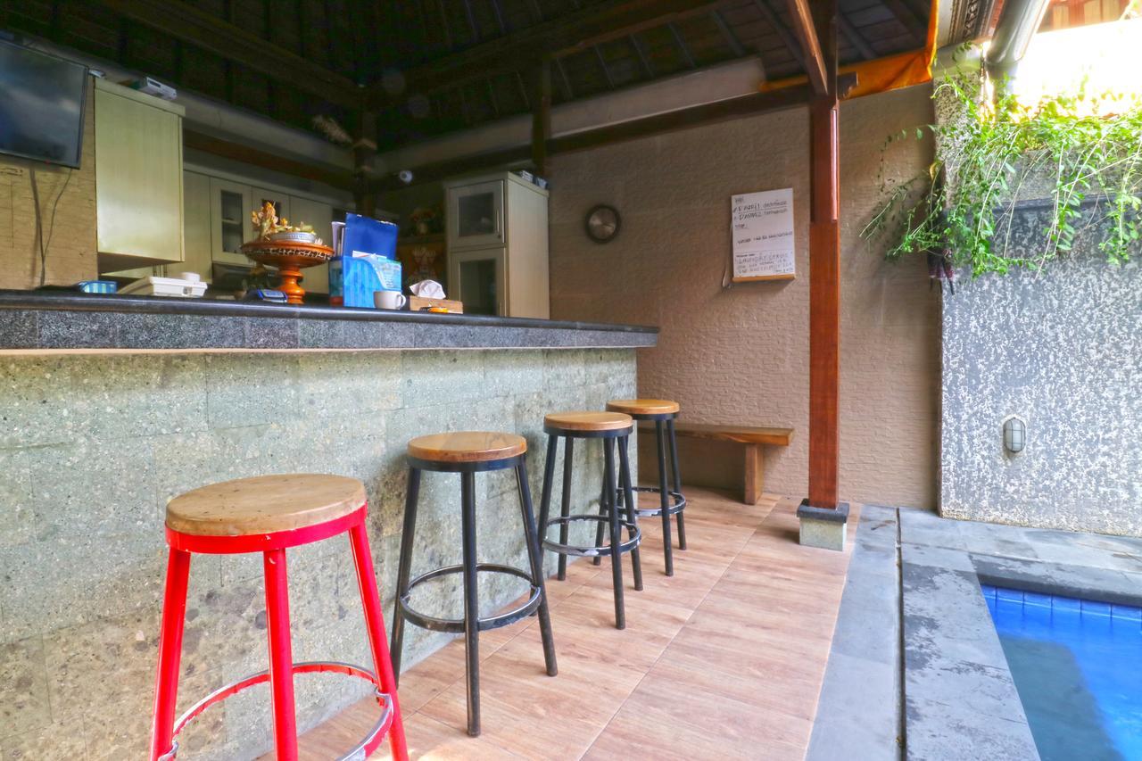D'Astri Guesthouse Sanur Redpartner Denpasa Buitenkant foto