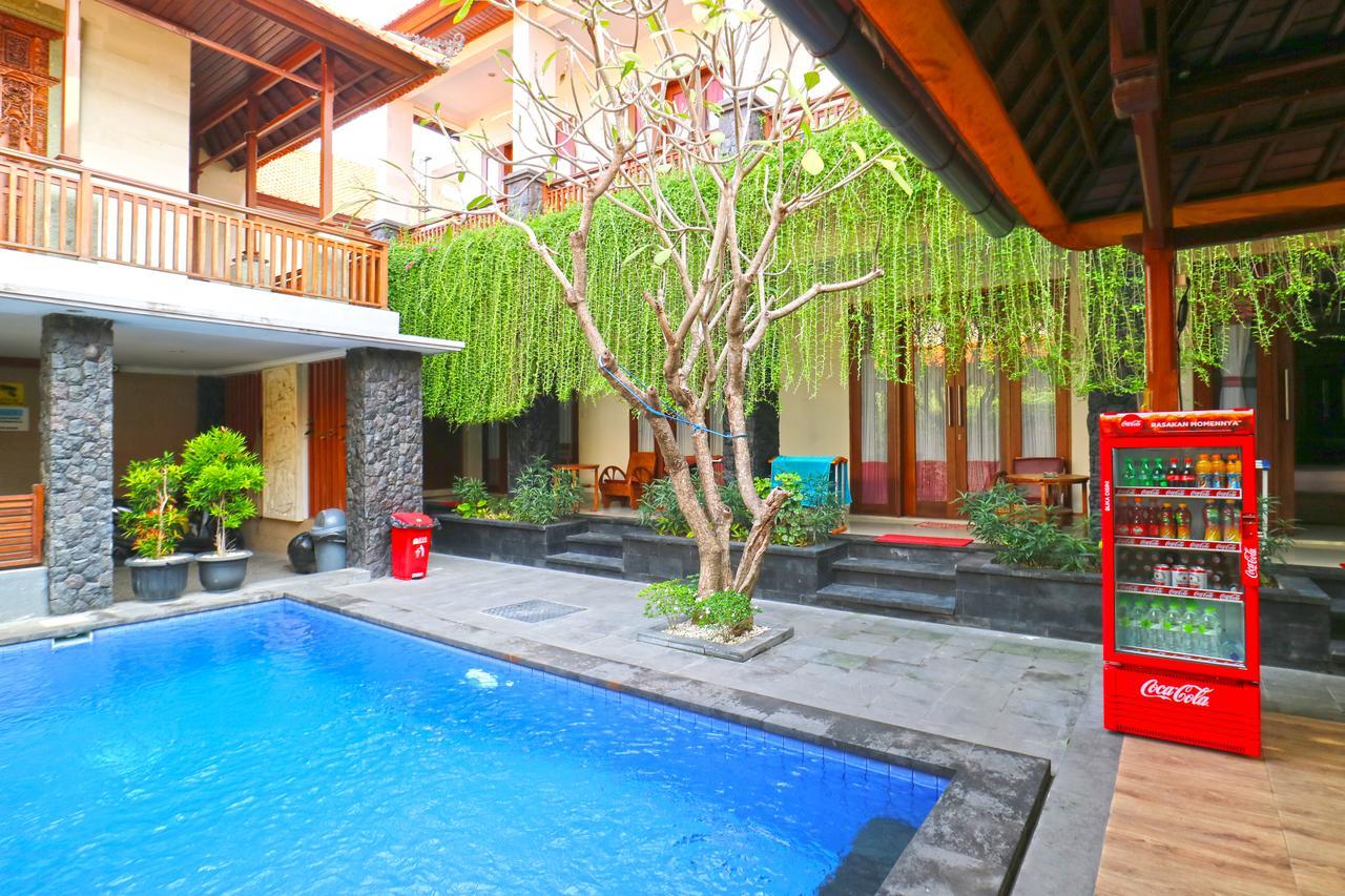 D'Astri Guesthouse Sanur Redpartner Denpasa Buitenkant foto